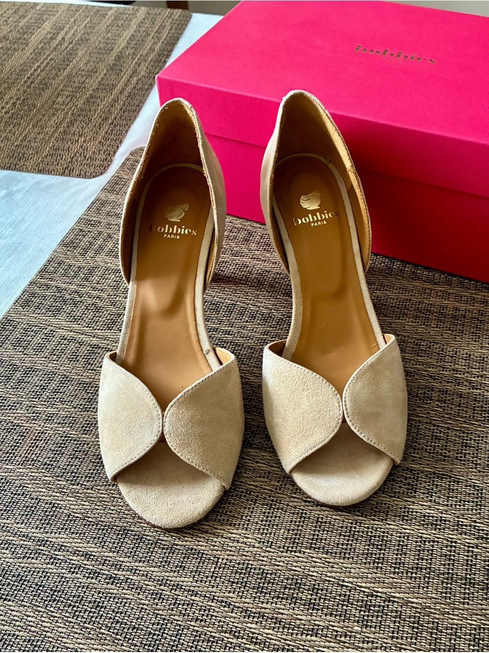 Bobbie’s  Beige Open-Toe Heels